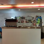 Caesar Hotel 3*